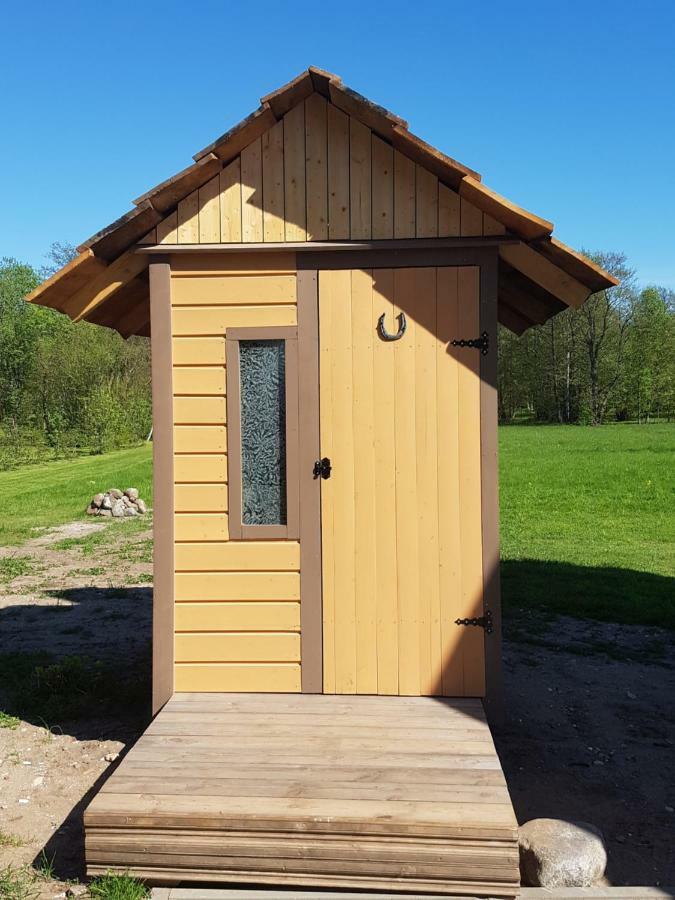 Risti Kodumajutus Apartamento Lemsi Exterior foto