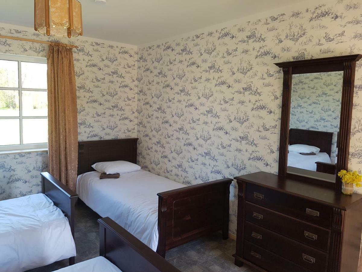 Risti Kodumajutus Apartamento Lemsi Exterior foto